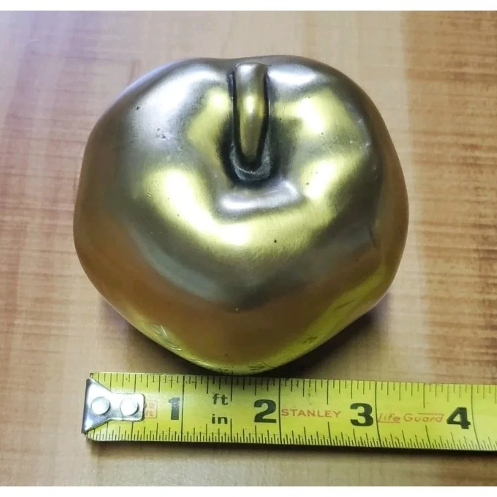Vintage‎ Brass Apple Figurine Paperweight 3